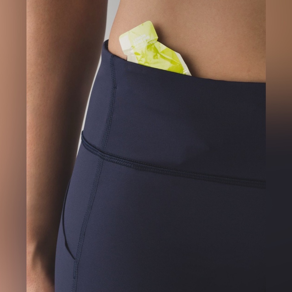 Lululemon Pace Rival Crop *22” in Midnight Navy - Luxtreme - Size 4 - Picture 5 of 12